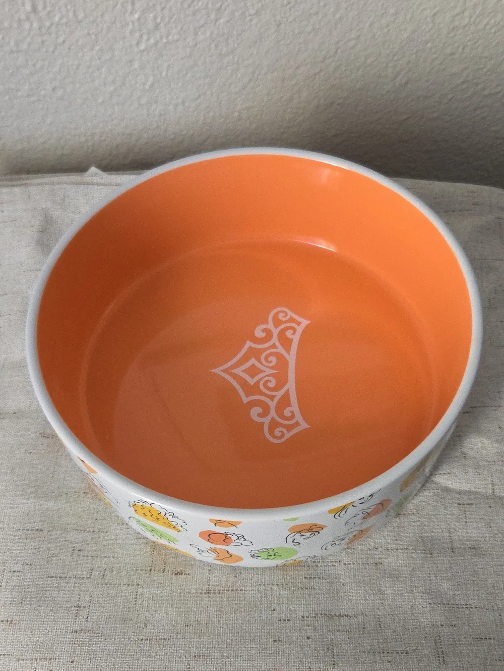 Disney Princesses Ceramic Non-Skid Dog Bowl 8 Cups